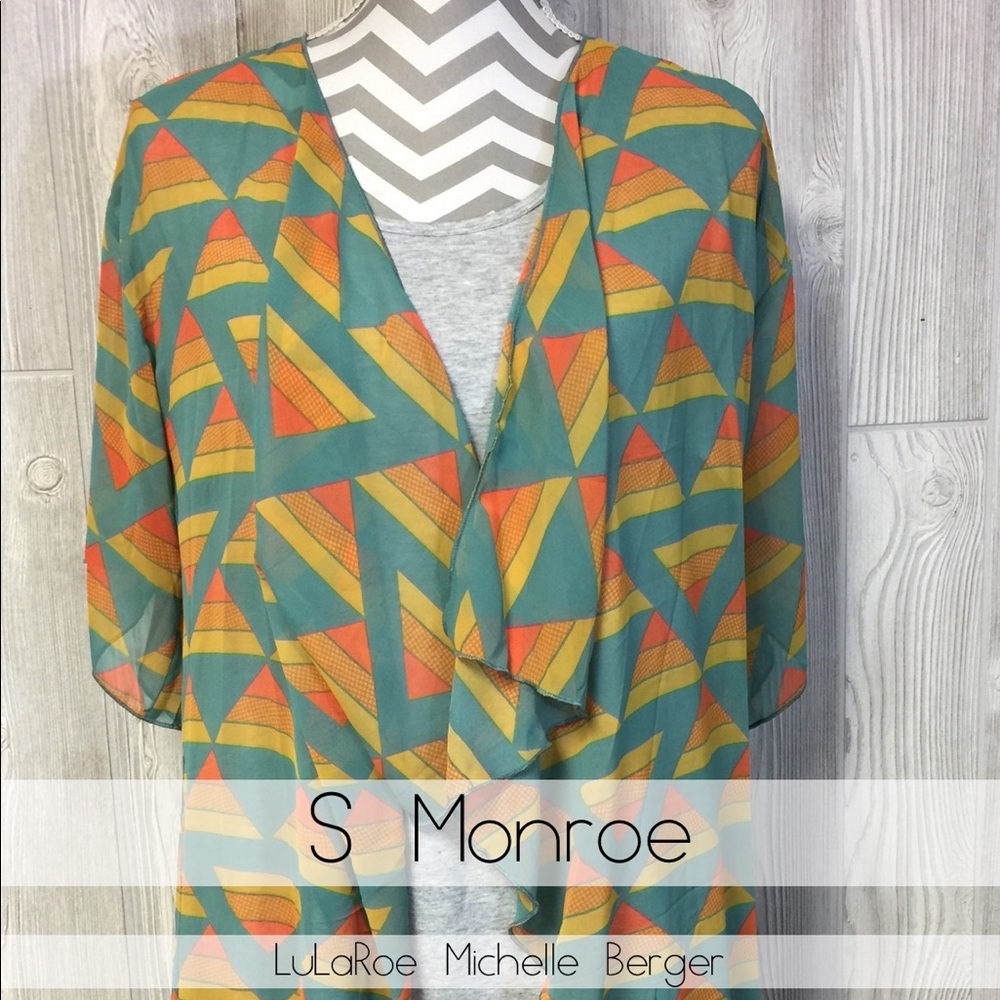 LuLaRoe Monroe Kimono